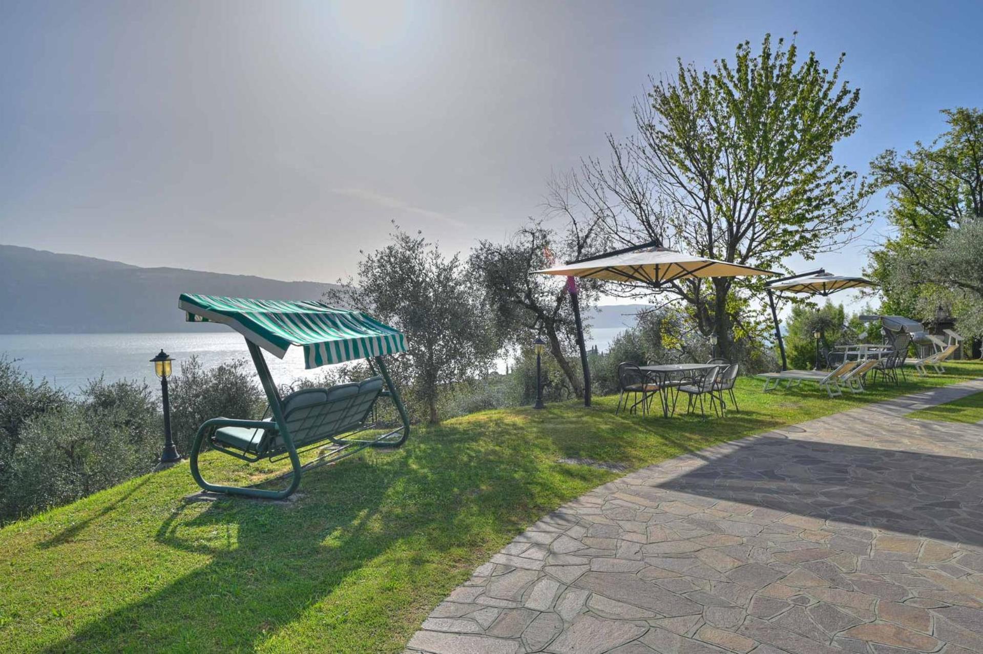 Agriturismo L'Uliveto Gargnano Exterior photo