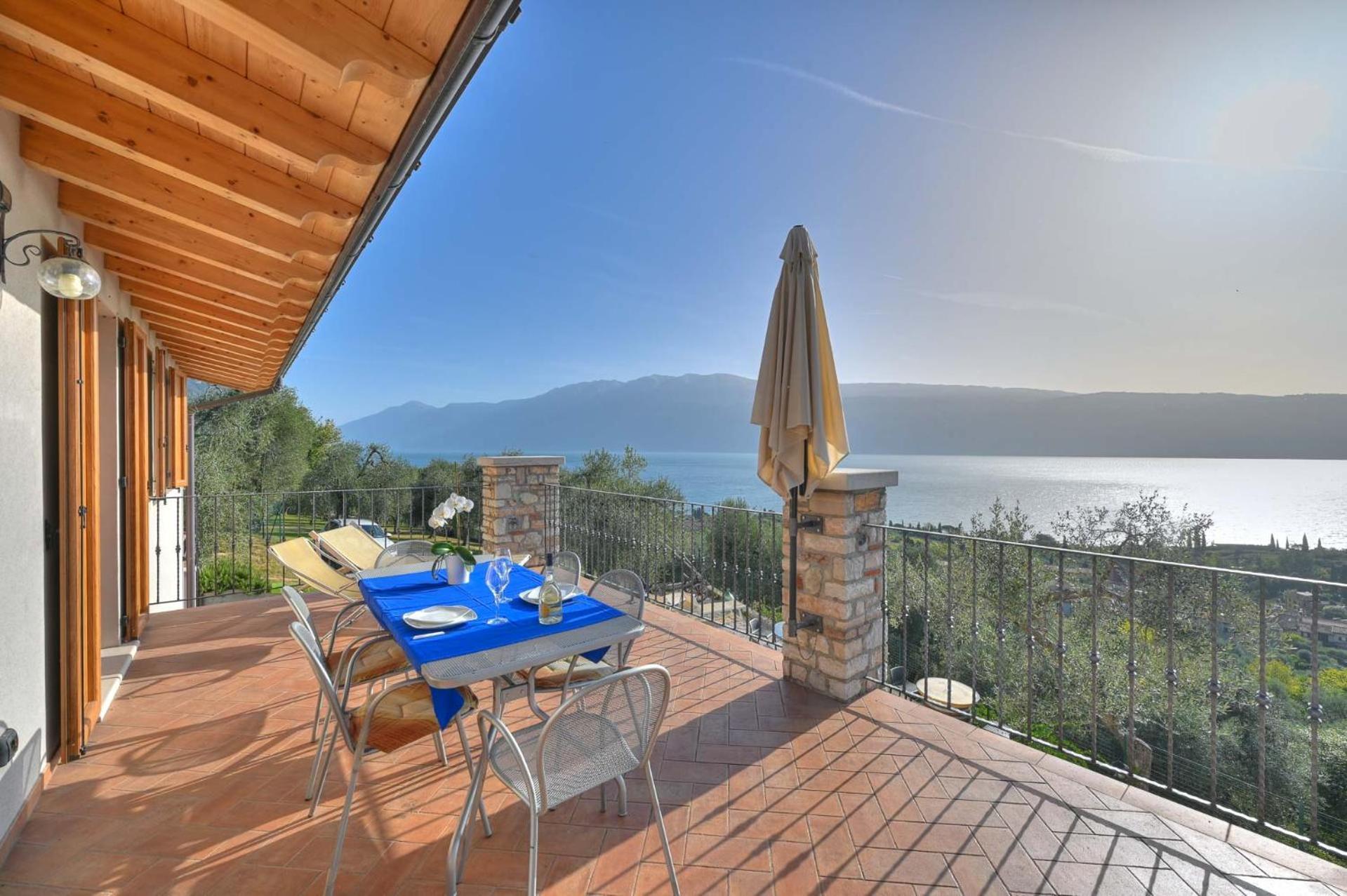 Agriturismo L'Uliveto Gargnano Exterior photo