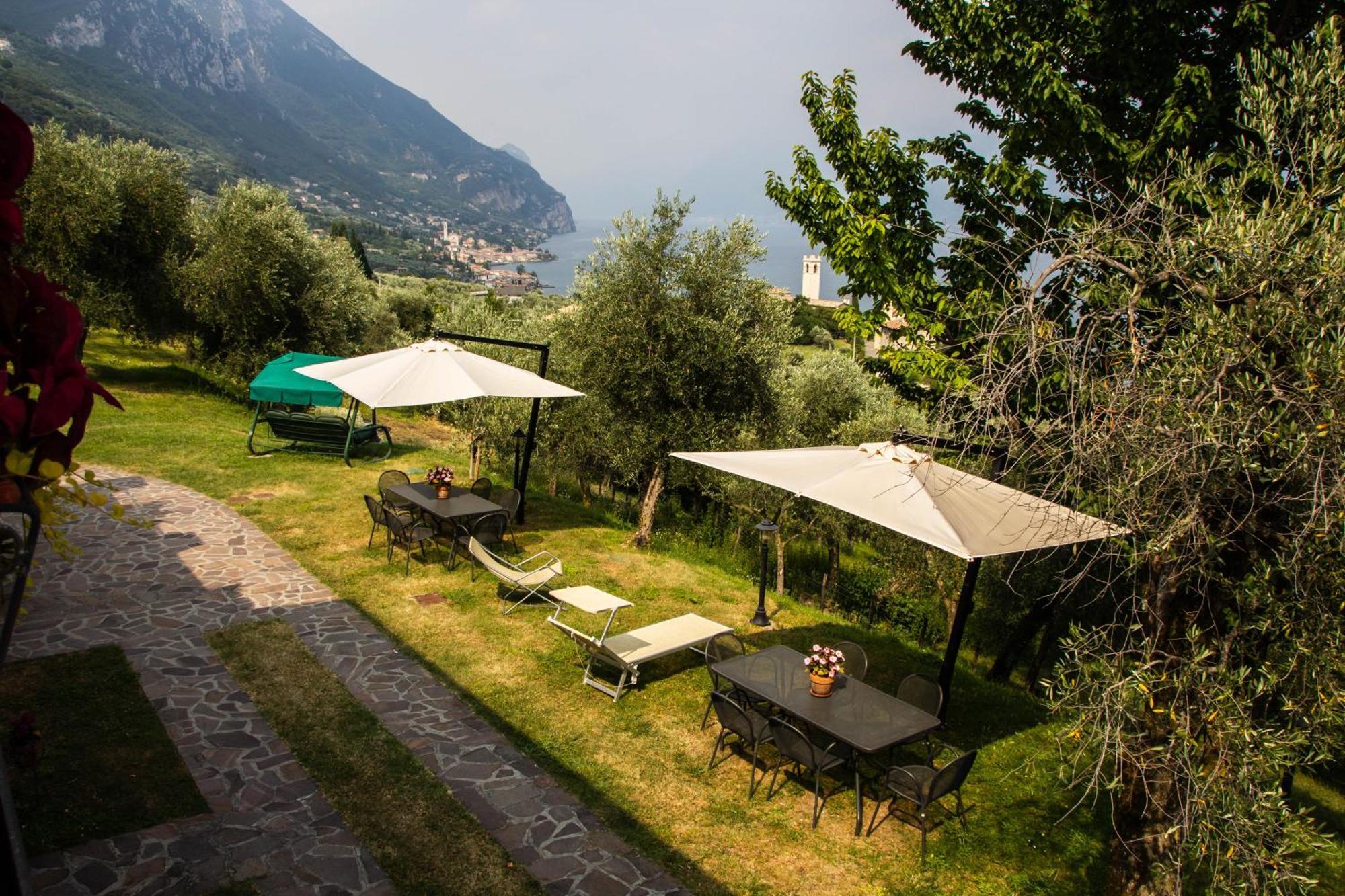 Agriturismo L'Uliveto Gargnano Exterior photo